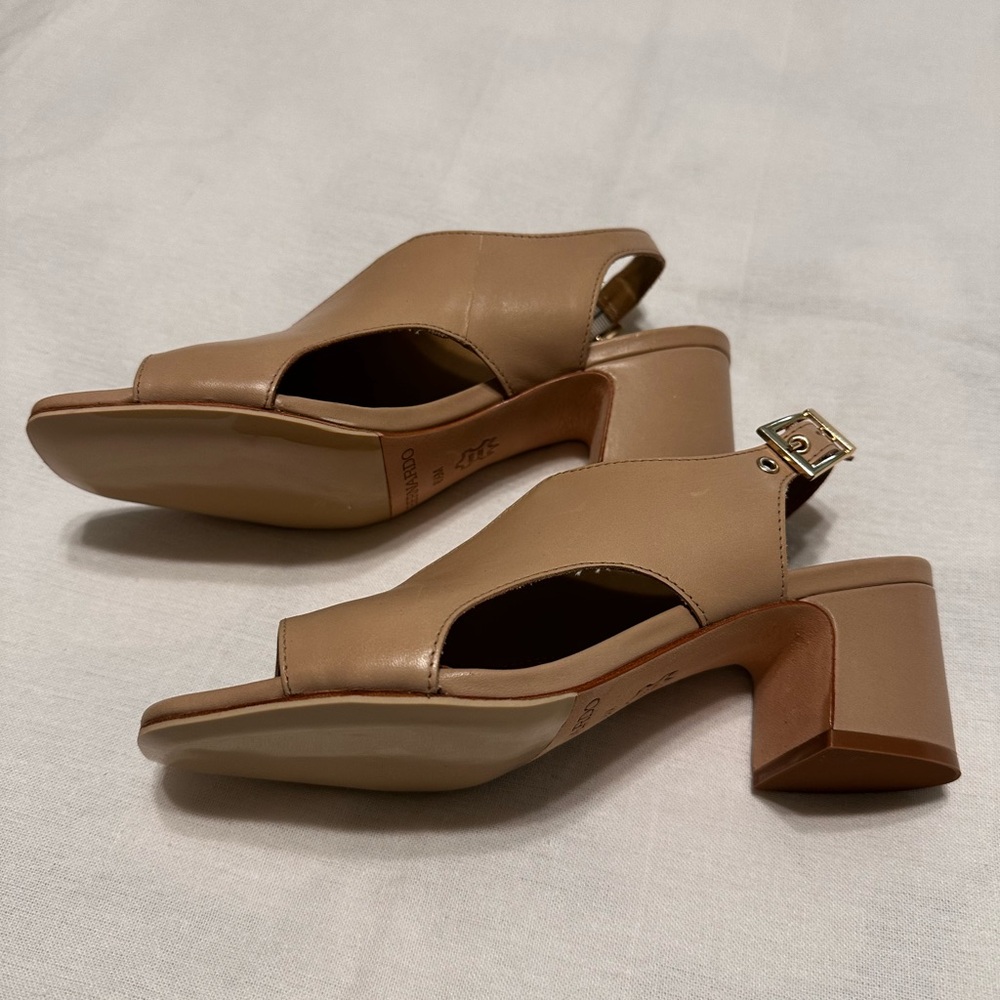 Bernardo Beige Slingback Heels - Picture 5 of 6